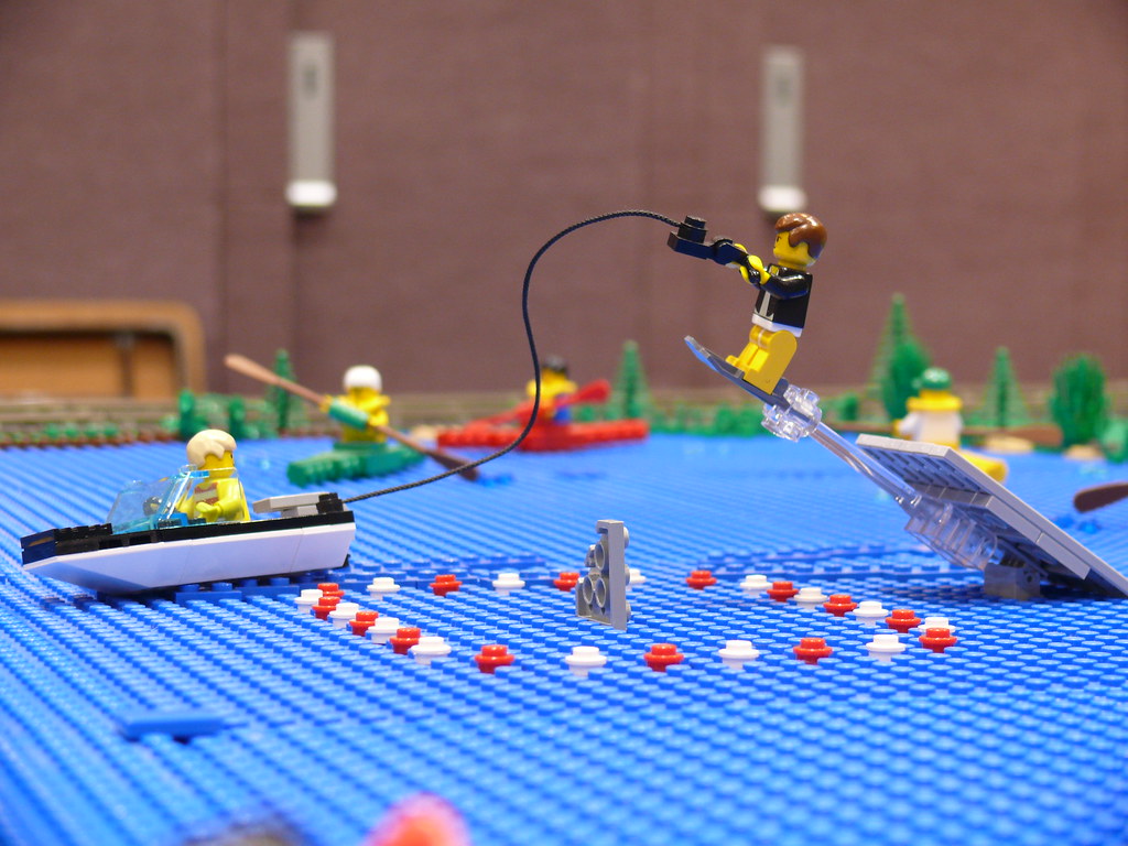 legoJumpShark